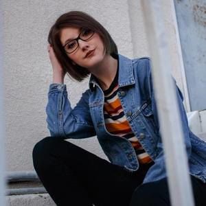 Meet your Posher, Kristina